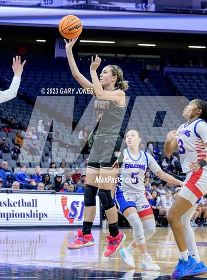 Thumbnail 1 in Christian Brothers vs. Whitney (CIF SJS D2 Final) photogallery.