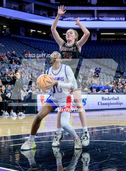 Thumbnail 3 in Christian Brothers vs. Whitney (CIF SJS D2 Final) photogallery.