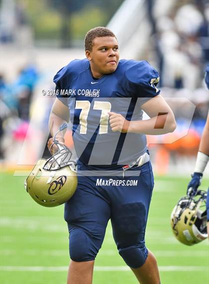 Thumbnail 3 in Klein Collins vs. Tyler (UIL 6A Regional Playoff) photogallery.