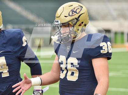 Thumbnail 1 in Klein Collins vs. Tyler (UIL 6A Regional Playoff) photogallery.