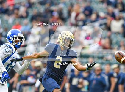 Thumbnail 3 in Klein Collins vs. Tyler (UIL 6A Regional Playoff) photogallery.
