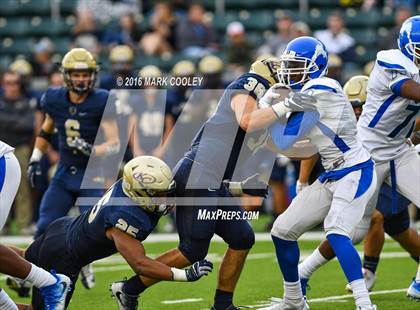 Thumbnail 3 in Klein Collins vs. Tyler (UIL 6A Regional Playoff) photogallery.