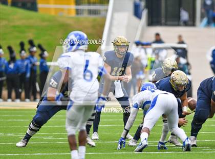 Thumbnail 1 in Klein Collins vs. Tyler (UIL 6A Regional Playoff) photogallery.