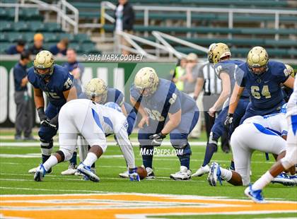 Thumbnail 1 in Klein Collins vs. Tyler (UIL 6A Regional Playoff) photogallery.