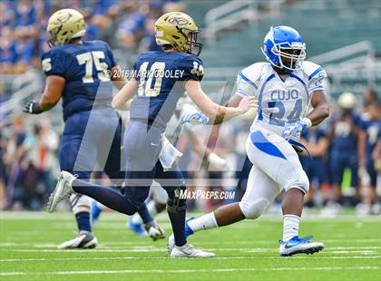 Thumbnail 1 in Klein Collins vs. Tyler (UIL 6A Regional Playoff) photogallery.