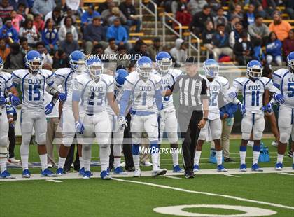 Thumbnail 2 in Klein Collins vs. Tyler (UIL 6A Regional Playoff) photogallery.