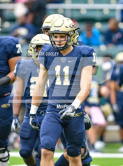 Thumbnail 3 in Klein Collins vs. Tyler (UIL 6A Regional Playoff) photogallery.