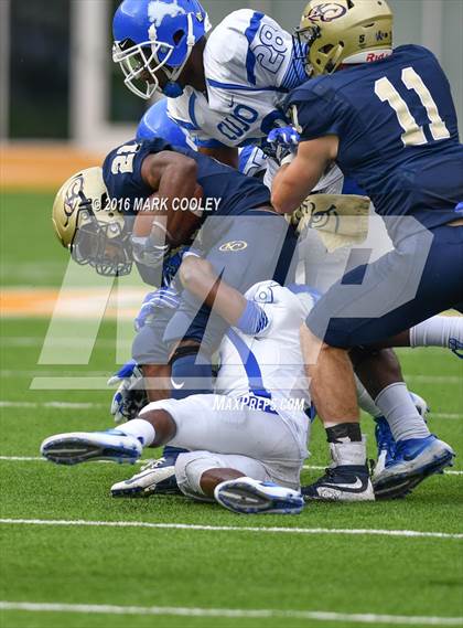 Thumbnail 1 in Klein Collins vs. Tyler (UIL 6A Regional Playoff) photogallery.