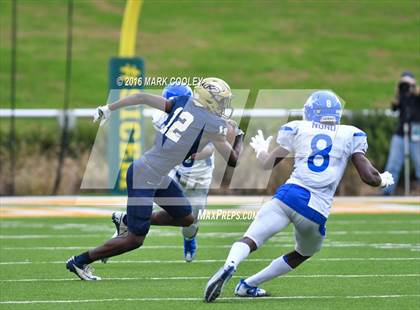 Thumbnail 1 in Klein Collins vs. Tyler (UIL 6A Regional Playoff) photogallery.