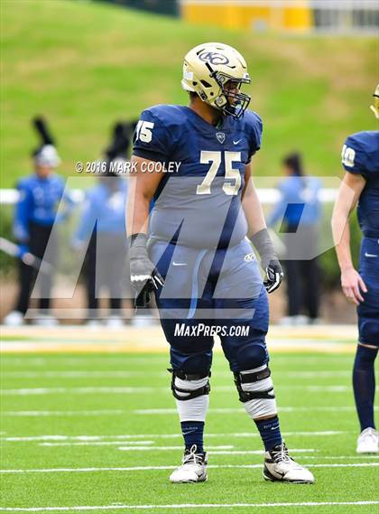 Thumbnail 2 in Klein Collins vs. Tyler (UIL 6A Regional Playoff) photogallery.