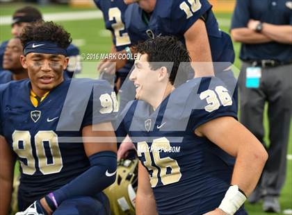 Thumbnail 3 in Klein Collins vs. Tyler (UIL 6A Regional Playoff) photogallery.