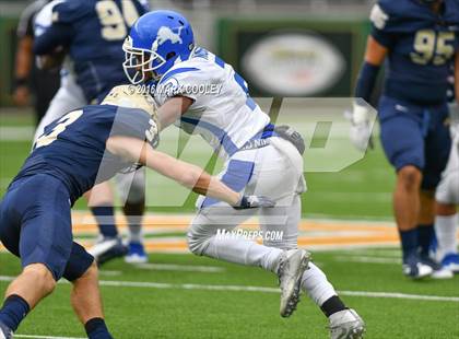 Thumbnail 3 in Klein Collins vs. Tyler (UIL 6A Regional Playoff) photogallery.