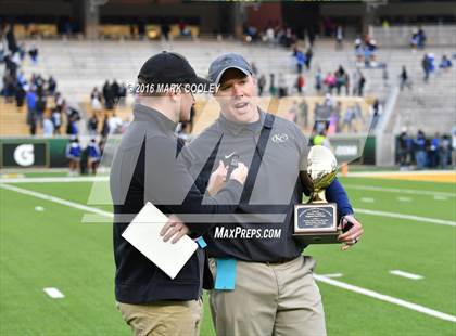 Thumbnail 3 in Klein Collins vs. Tyler (UIL 6A Regional Playoff) photogallery.