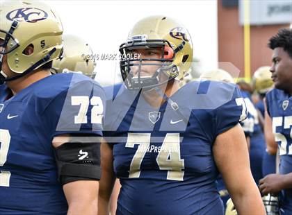 Thumbnail 3 in Klein Collins vs. Tyler (UIL 6A Regional Playoff) photogallery.