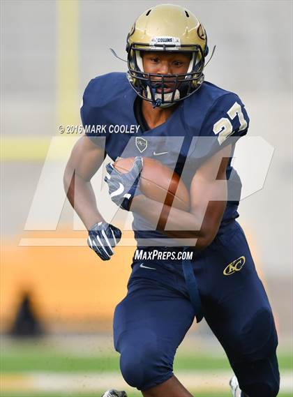 Thumbnail 1 in Klein Collins vs. Tyler (UIL 6A Regional Playoff) photogallery.