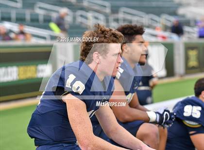 Thumbnail 1 in Klein Collins vs. Tyler (UIL 6A Regional Playoff) photogallery.