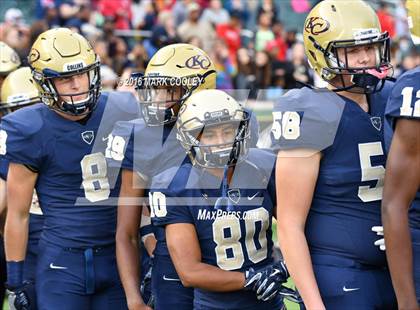 Thumbnail 3 in Klein Collins vs. Tyler (UIL 6A Regional Playoff) photogallery.