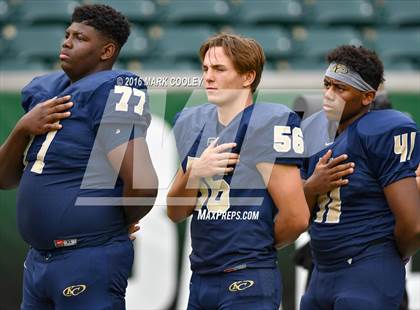 Thumbnail 2 in Klein Collins vs. Tyler (UIL 6A Regional Playoff) photogallery.