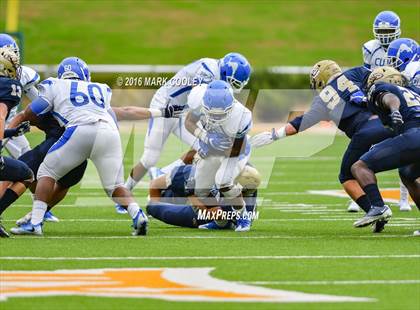 Thumbnail 1 in Klein Collins vs. Tyler (UIL 6A Regional Playoff) photogallery.