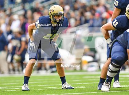 Thumbnail 3 in Klein Collins vs. Tyler (UIL 6A Regional Playoff) photogallery.