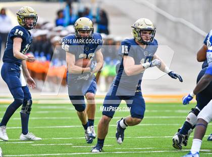 Thumbnail 1 in Klein Collins vs. Tyler (UIL 6A Regional Playoff) photogallery.