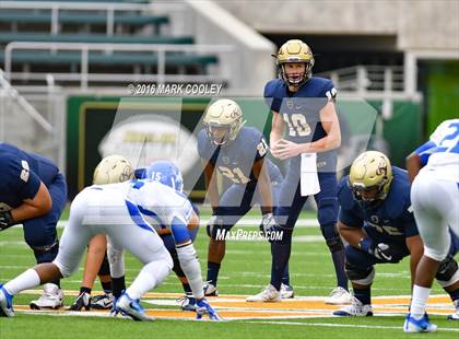 Thumbnail 1 in Klein Collins vs. Tyler (UIL 6A Regional Playoff) photogallery.