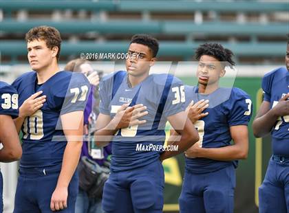 Thumbnail 3 in Klein Collins vs. Tyler (UIL 6A Regional Playoff) photogallery.