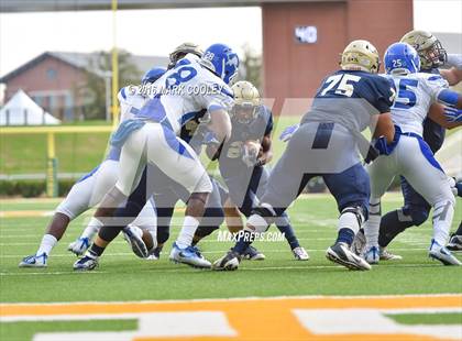 Thumbnail 3 in Klein Collins vs. Tyler (UIL 6A Regional Playoff) photogallery.