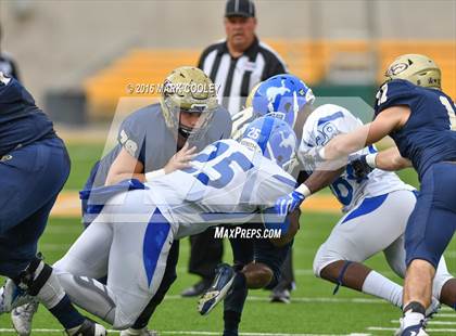 Thumbnail 3 in Klein Collins vs. Tyler (UIL 6A Regional Playoff) photogallery.