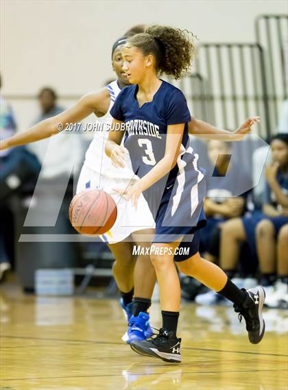 Thumbnail 3 in Richlands vs. Northside (East Coast Christmas Classic) photogallery.