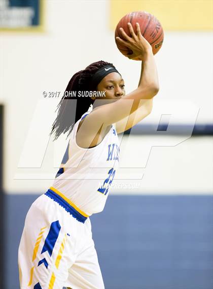 Thumbnail 1 in Richlands vs. Northside (East Coast Christmas Classic) photogallery.