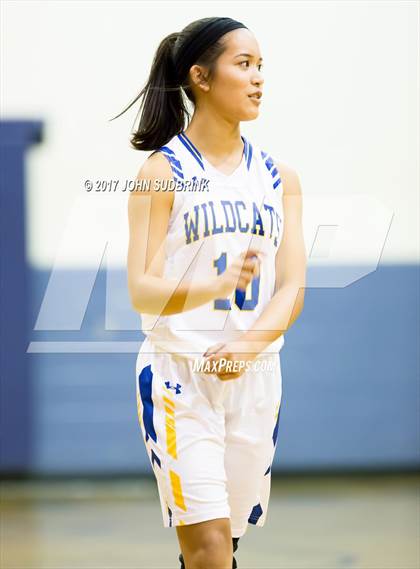 Thumbnail 2 in Richlands vs. Northside (East Coast Christmas Classic) photogallery.