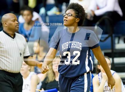 Thumbnail 2 in Richlands vs. Northside (East Coast Christmas Classic) photogallery.