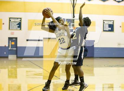 Thumbnail 3 in Richlands vs. Northside (East Coast Christmas Classic) photogallery.