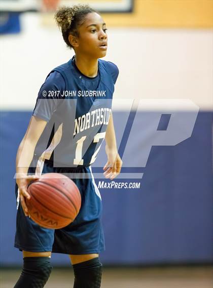 Thumbnail 2 in Richlands vs. Northside (East Coast Christmas Classic) photogallery.