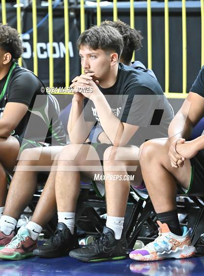 Thumbnail 1 in Phoenix Christian vs. San Tan Charter (AIA 2A Semifinal) photogallery.