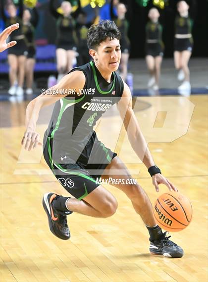 Thumbnail 1 in Phoenix Christian vs. San Tan Charter (AIA 2A Semifinal) photogallery.