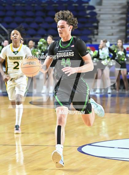 Thumbnail 2 in Phoenix Christian vs. San Tan Charter (AIA 2A Semifinal) photogallery.