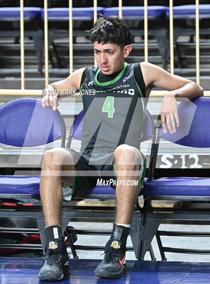 Thumbnail 1 in Phoenix Christian vs. San Tan Charter (AIA 2A Semifinal) photogallery.