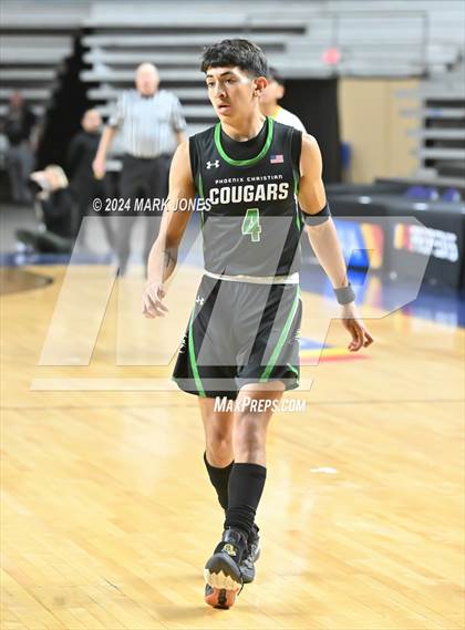 Thumbnail 1 in Phoenix Christian vs. San Tan Charter (AIA 2A Semifinal) photogallery.