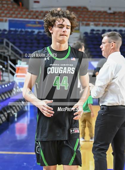 Thumbnail 2 in Phoenix Christian vs. San Tan Charter (AIA 2A Semifinal) photogallery.