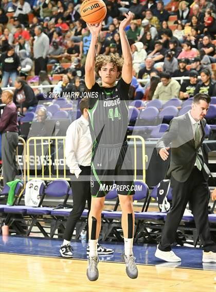 Thumbnail 1 in Phoenix Christian vs. San Tan Charter (AIA 2A Semifinal) photogallery.