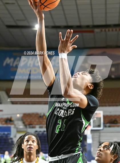 Thumbnail 2 in Phoenix Christian vs. San Tan Charter (AIA 2A Semifinal) photogallery.