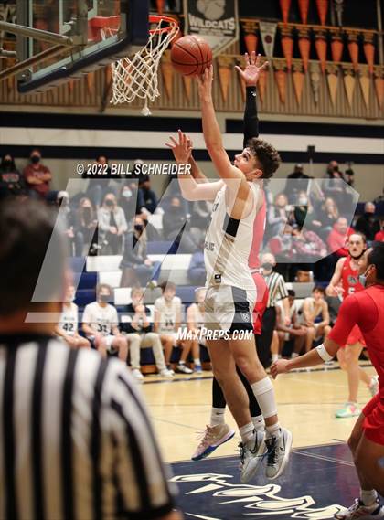 Thumbnail 1 in Marin Catholic vs. Folsom (Bambauer Tournament) photogallery.
