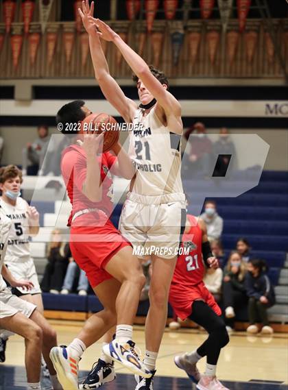Thumbnail 2 in Marin Catholic vs. Folsom (Bambauer Tournament) photogallery.