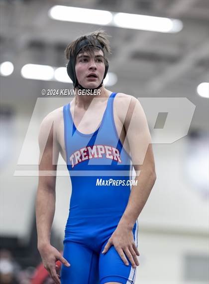 Thumbnail 3 in Kenosha Tremper @ Kenosha Bradford photogallery.