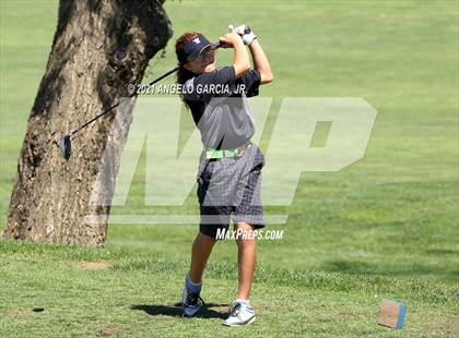 Thumbnail 1 in Bay Valley Athletic League Championship photogallery.