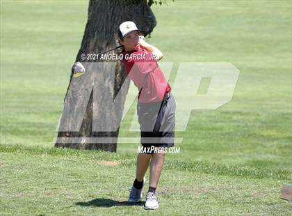 Thumbnail 2 in Bay Valley Athletic League Championship photogallery.
