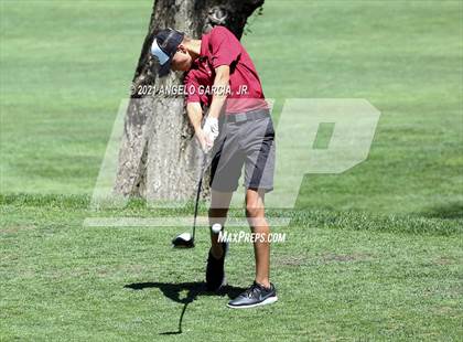 Thumbnail 2 in Bay Valley Athletic League Championship photogallery.