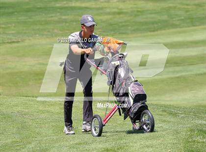 Thumbnail 3 in Bay Valley Athletic League Championship photogallery.